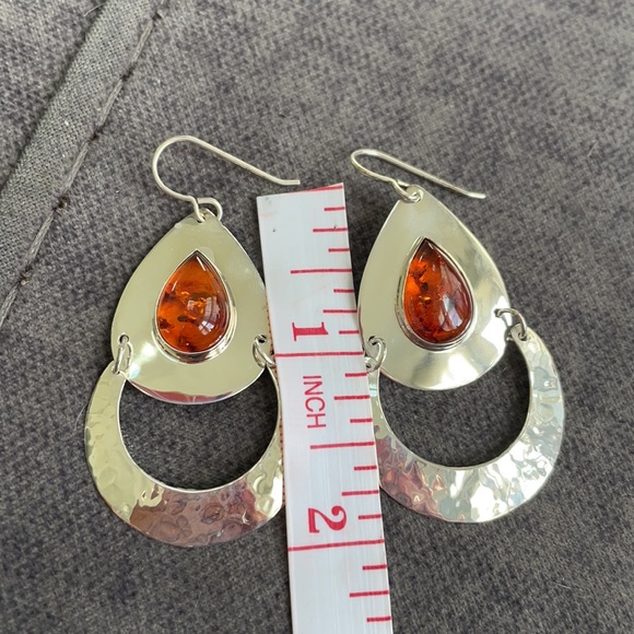 Tear drop Amber earrings - Picture 4 of 6